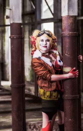 Bombshell Harley Quinn